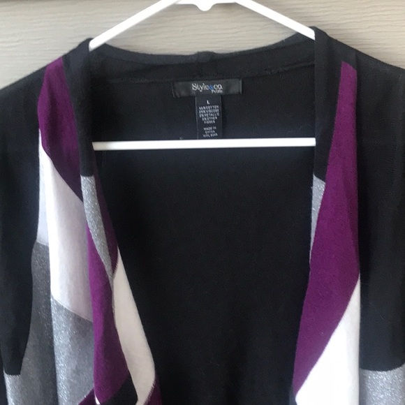 Cute waterfall style short sweater with sparkles - Picture 2 of 3